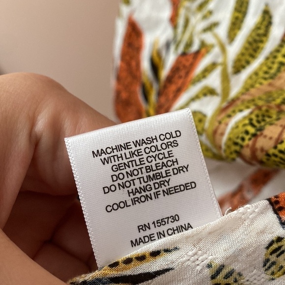 Jane and Delancey tropical blouse - Picture 5 of 6